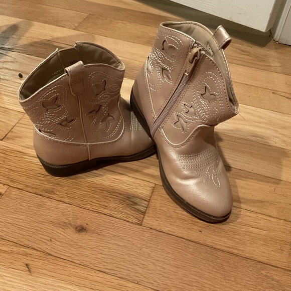 COPY - COWBOY BOOTS - Picture 1 of 2